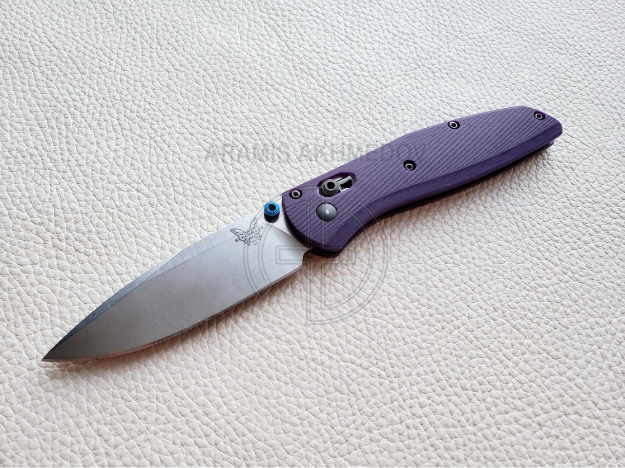 Custom scales Veyron Line for Benchmade Bugout 535